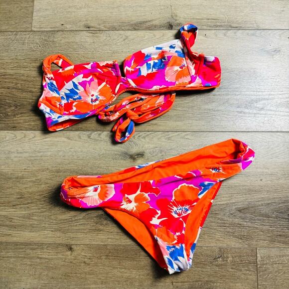 L*Space Sandy Bikini Bottom in Super Bloom bikini no wire woman’s large - Picture 4 of 11